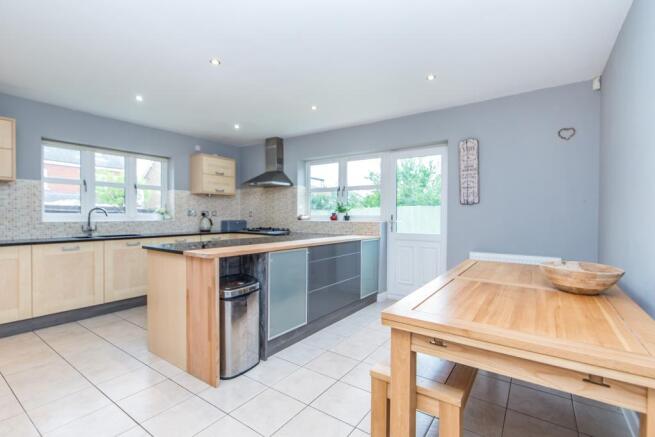 Kitchen Diner