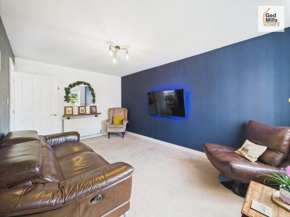 CAM04261G0-PR0087...