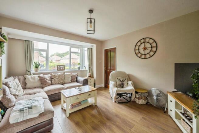 3 bed Terraced for sale Image 5