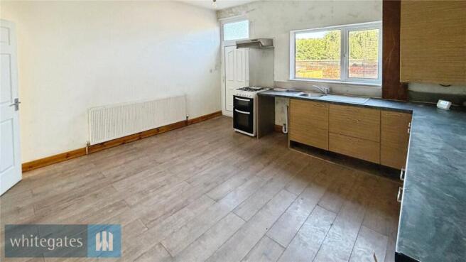 3 bed Terraced for sale Image 11