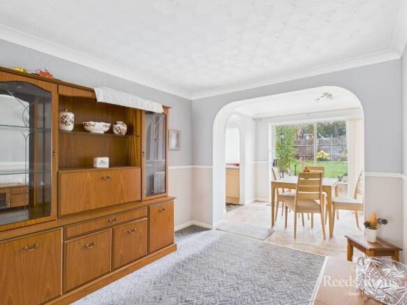 3 bed Semi-Detached for sale Image 4