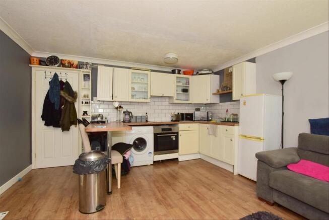 Kitchen/ Living Area