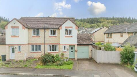 Poppy Place, Newport, NP10