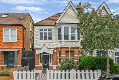 Burnaby Gardens, London, W4