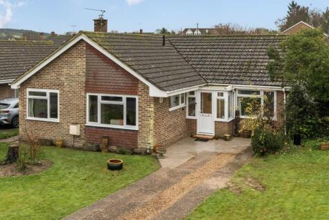 Ethelburga Drive, Lyminge, CT18