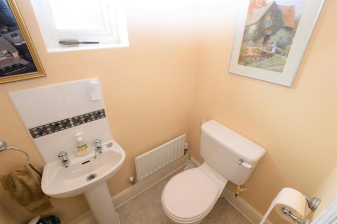 Cloakroom/WC