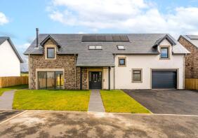 5 Boquhapple Mains, Thornhill FK8 3AR