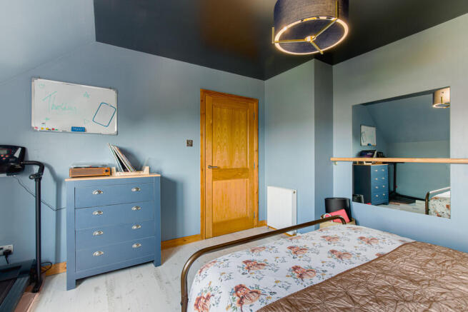 Bed3Angle2