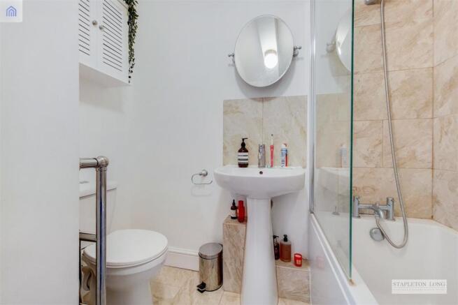 5_Bathroom-1.jpg