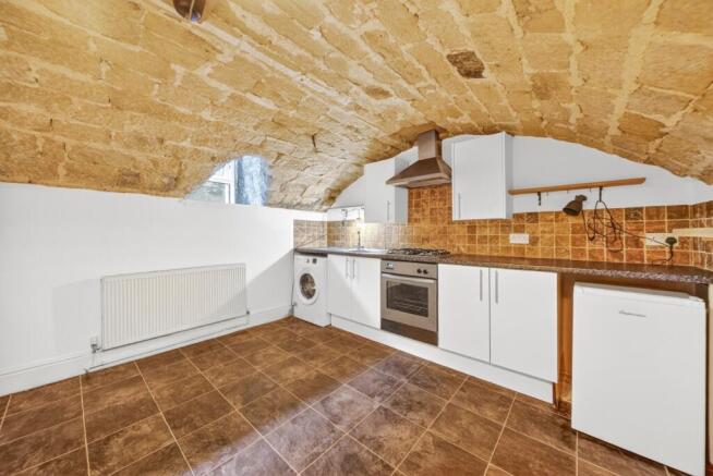 1 bed Terraced for sale Image 4
