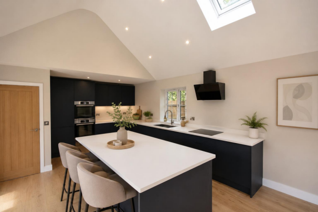 Plot 1 - staged kitchen 3.png