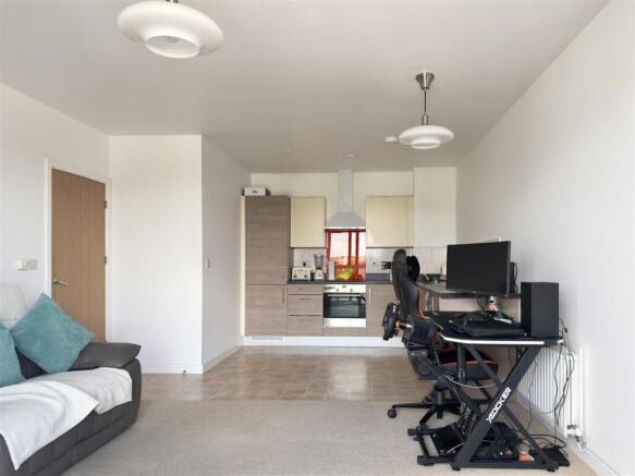 Open Plan Living/Dining/Kitchen