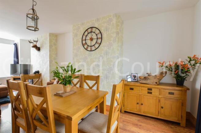 dining area 2