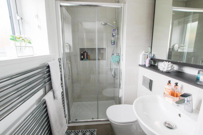 Ensuite Shower Ro...