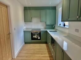25, Denholme Drive, Ossett WF5 9NB