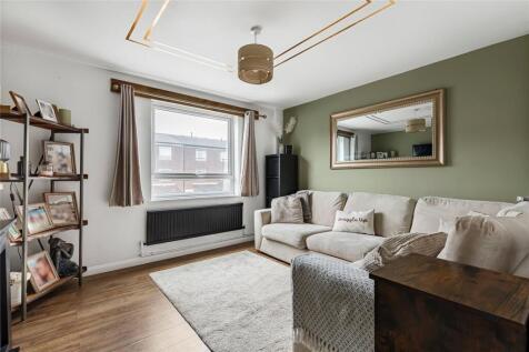 Flanders Crescent, Tooting, SW17