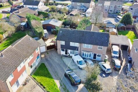 Humberley Close, Eynesbury, PE19