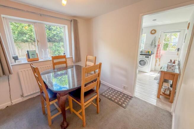 3 bed Semi-Detached for sale Image 5