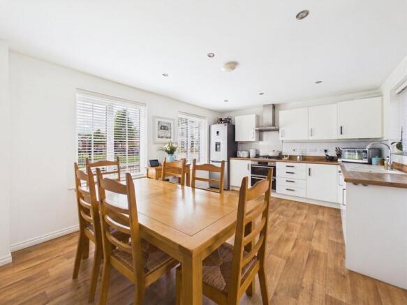 Dining Kitchen
