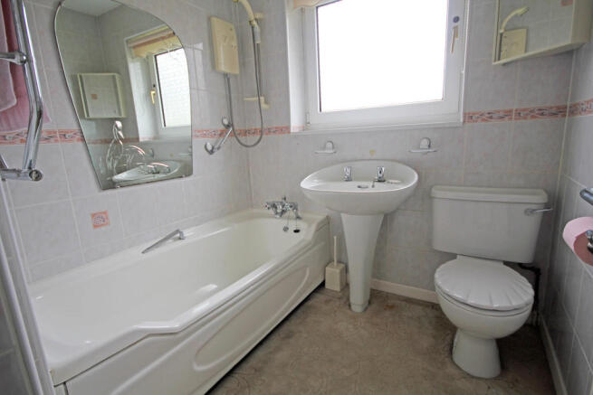 Ground Floor Bath...