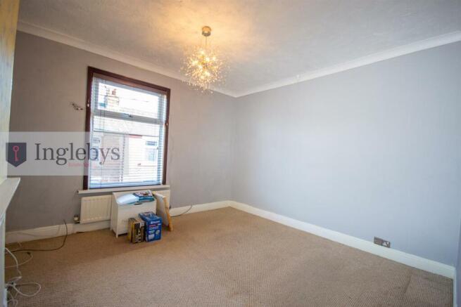 2 bed Terraced for sale Image 9