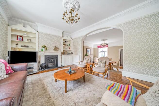 sitting dining room h.jpg