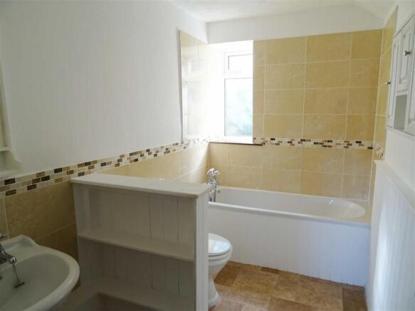 BATHROOM: