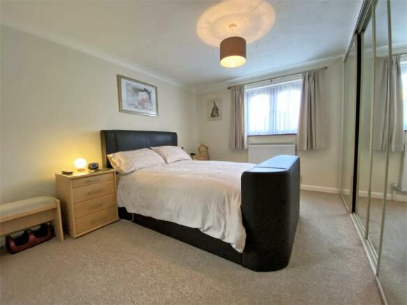 Master Bedroom 278