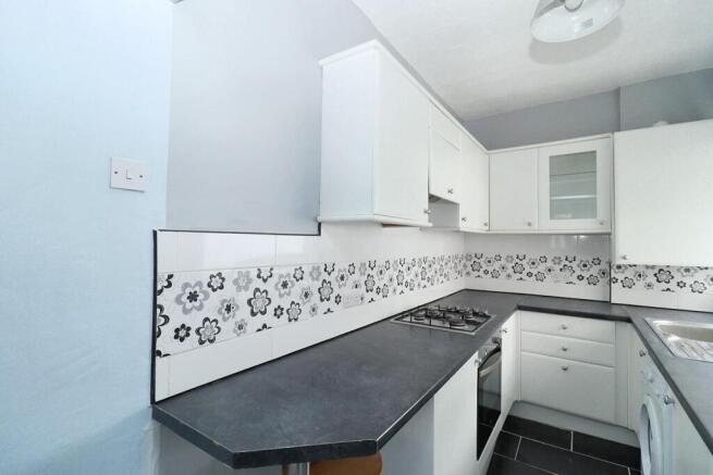 2 bed Terraced for sale Image 7