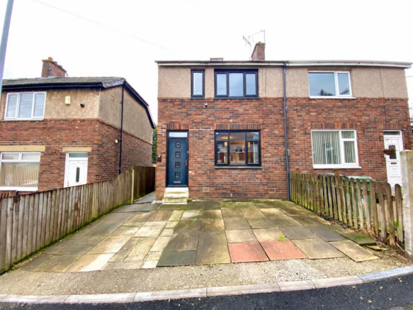 3-bed semi-detached on Long Bottom Avenue, Sowerby Bridge, £230,000