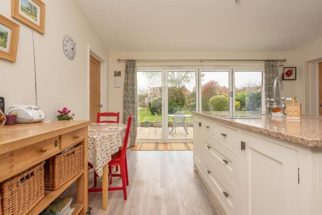 18BeckmeadowWay,Mundesley-36.jpg