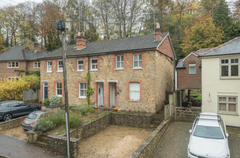 Brighton Road, Godalming, Surrey, GU7
