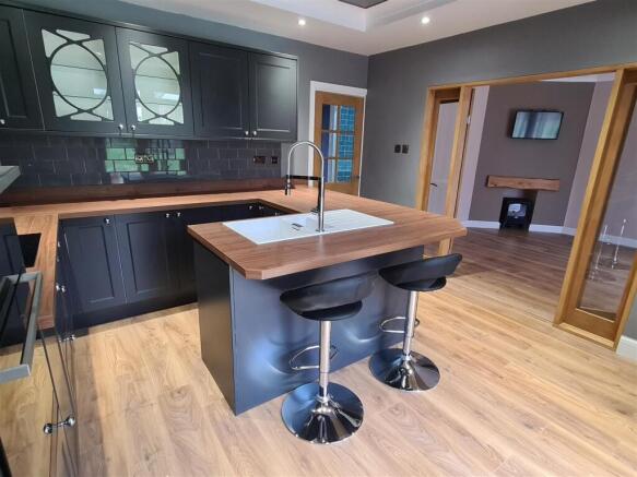 Dining Kitchen