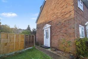 21, Chester Place, Basingstoke RG21 8UT