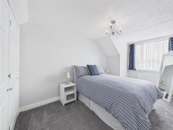 3 bed Bungalow for sale Image 8