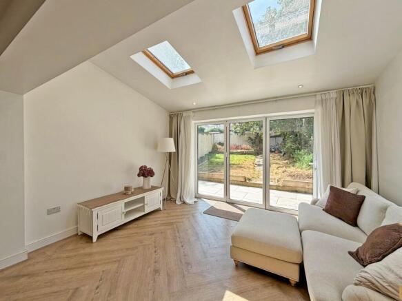Bull Lane, Wombourne, WV5 photo 4