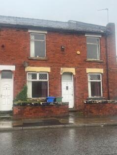 Edge Lane, Droylsden, M43