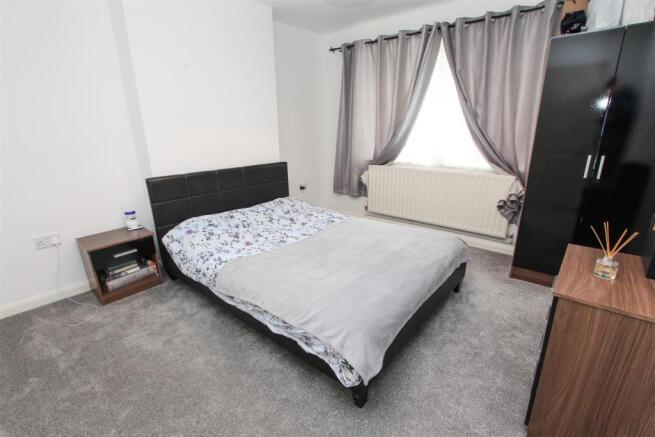 BED 1.jpg
