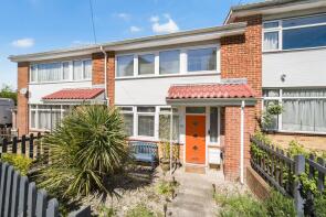 64, Highlands Road, Andover SP10 2QA