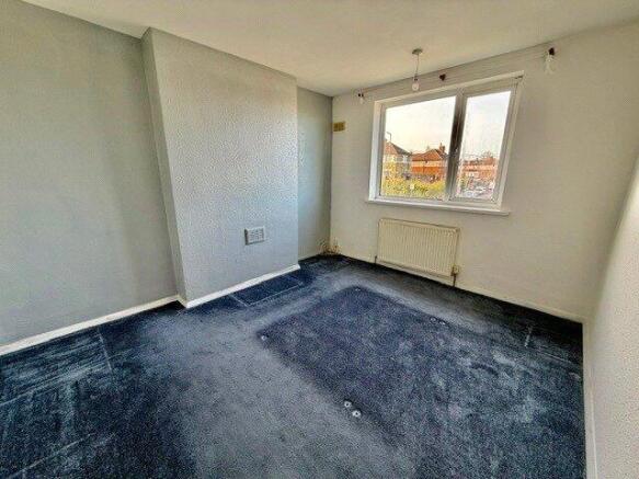 3 bed Town House for sale Image 6