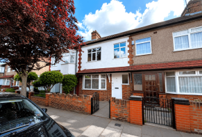 41, Exeter Road, London N9 0LB