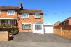 26, Manor Gardens, Dawley, Telford TF4 3LS