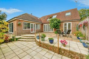 70, Holtye Road, East Grinstead RH19 3HU