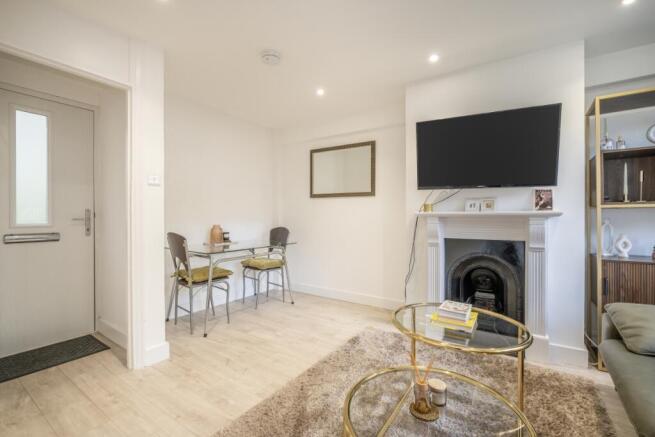 4-Colman-Court-0004