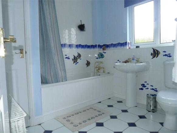 Photo 9