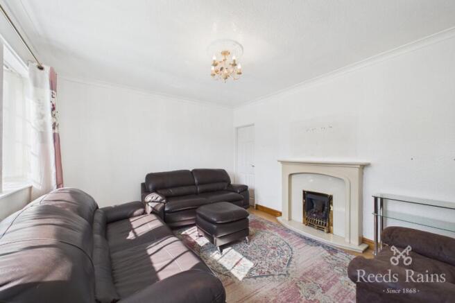 3 bed Semi-Detached for sale Image 10