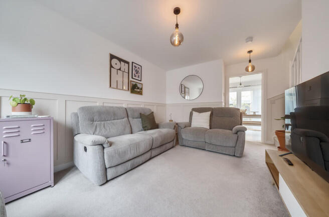 1331054-9-688ceea...