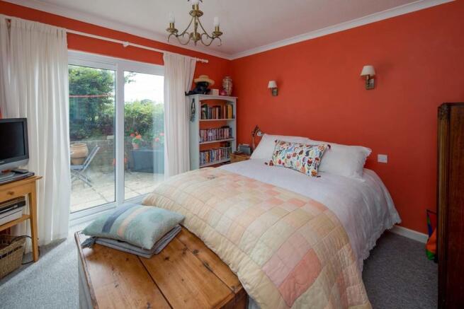 bungalow bedroom