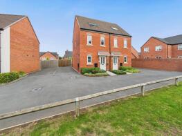 7, Harrison Gardens, Worcester WR2 5UA