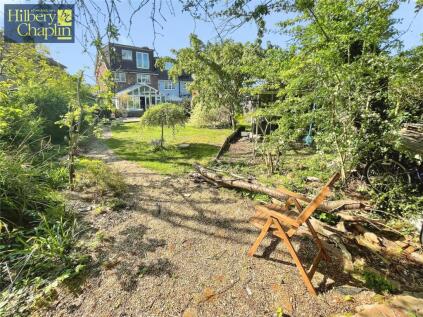 Prestwood Drive, Collier Row, Romford, RM5